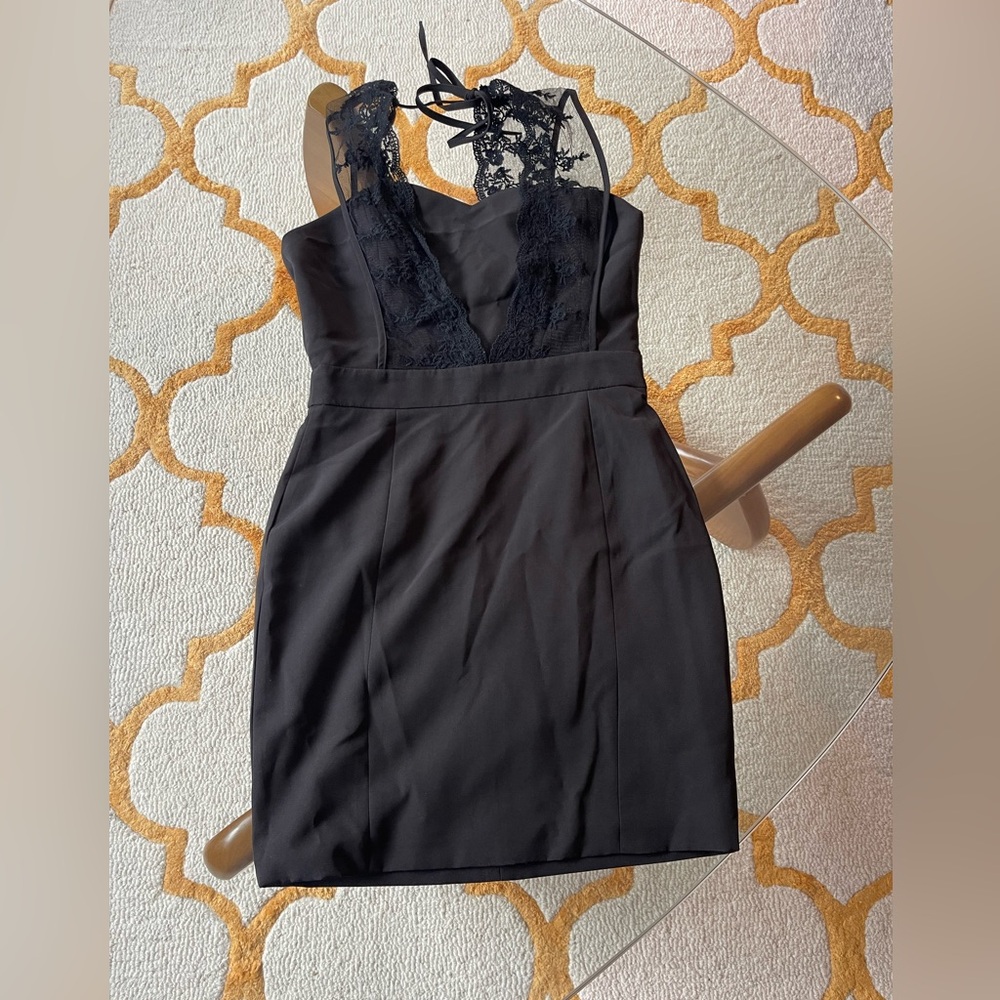 Black Lace Narcisa Lang Dress